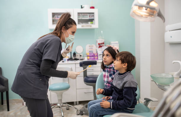 Best Emergency Dental Care  in Oakwood Hls, IL